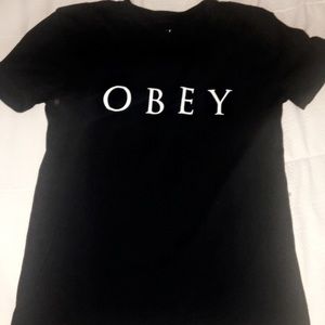 Obey t-shirt